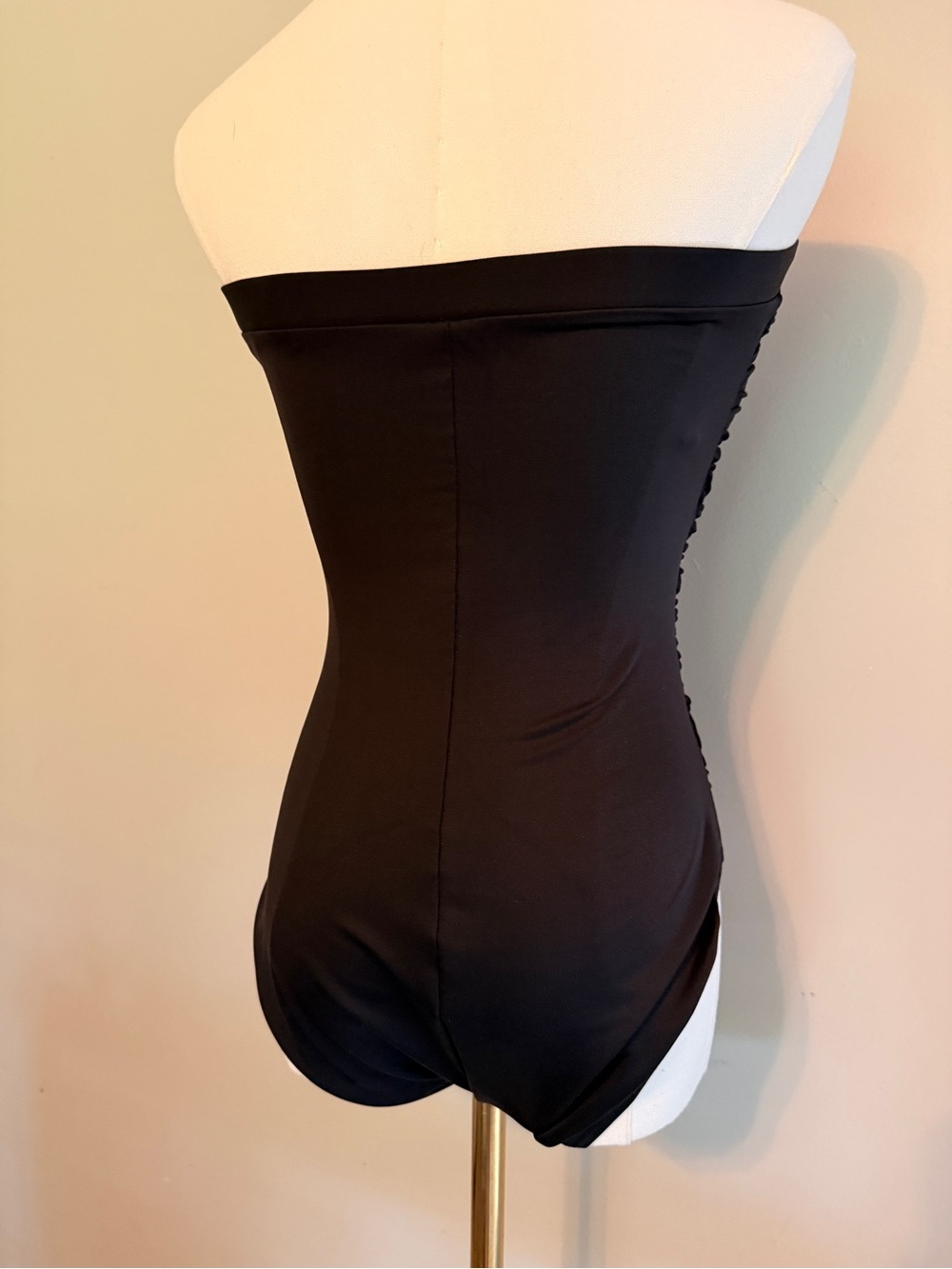 Miraclesuit Avanti one piece - Picture 5 of 7